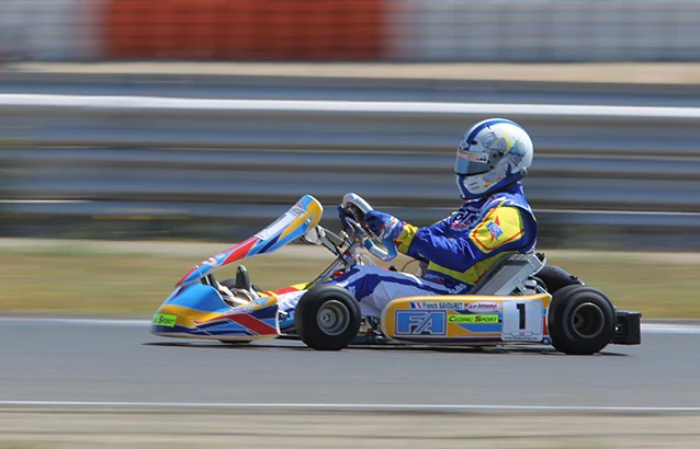 Championnat-de-France-Long-Circuit-2015-1-Ledenon-pole-KZ2G-Franck-Savouret-KSP-JCC.jpg