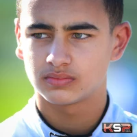 Junior - Essay: De Gerus s'impose en préfinale